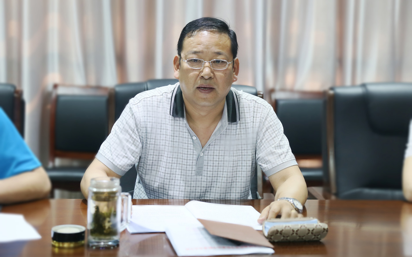 院党委副书记牛玉就推进我院“两学一做”学习教育近期工作进行安排部署